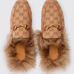 ⭐️ BRAND NEW Gucci Princetown Fur Mules ⭐️